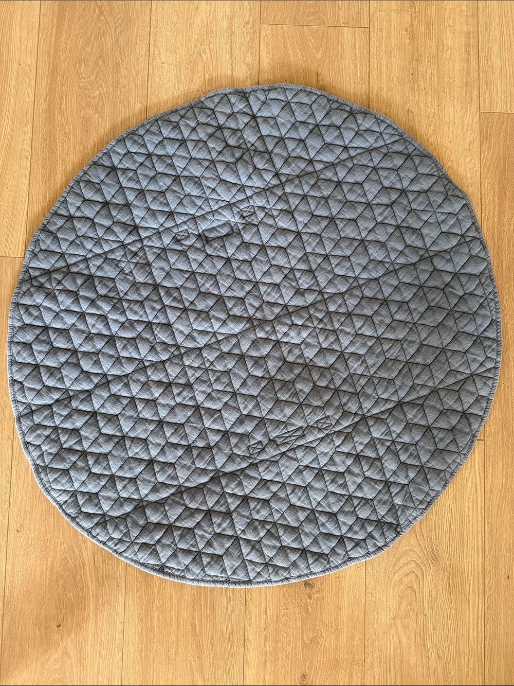 Crate Kids Round Quilted Floor Mat 36” in Blue